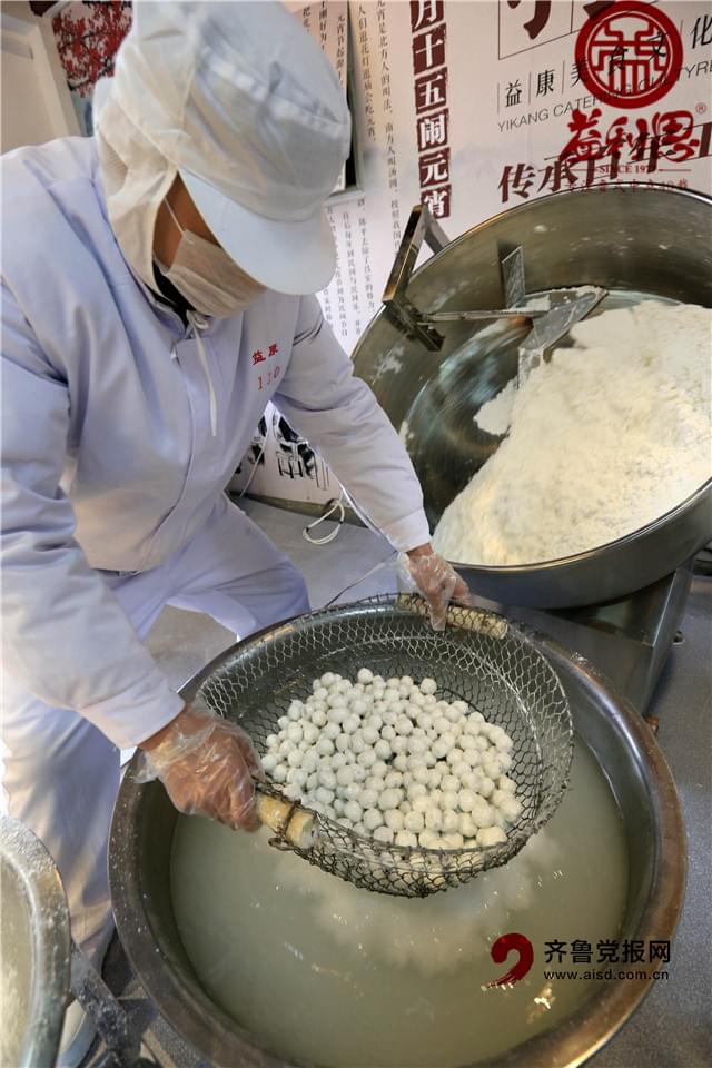 益利思元宵制作過(guò)程