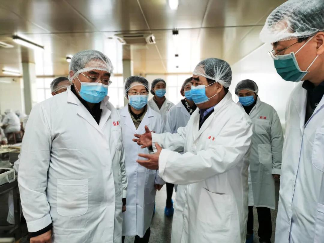 濟南益康總公司黨委書記、董事長王忠本現(xiàn)場匯報 