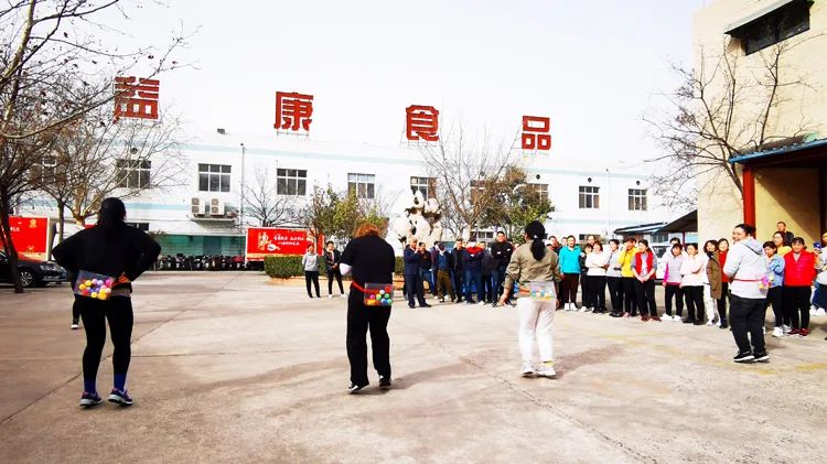 瘋狂甩球 瘋狂甩球