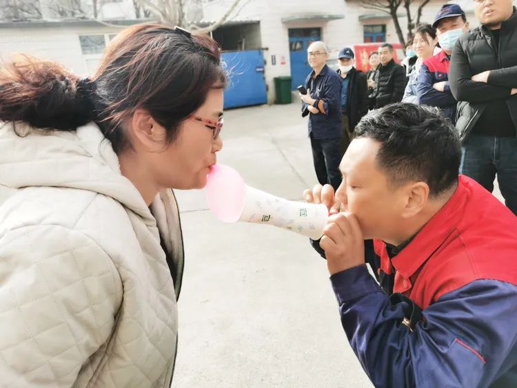 氣球傳遞 氣球傳遞