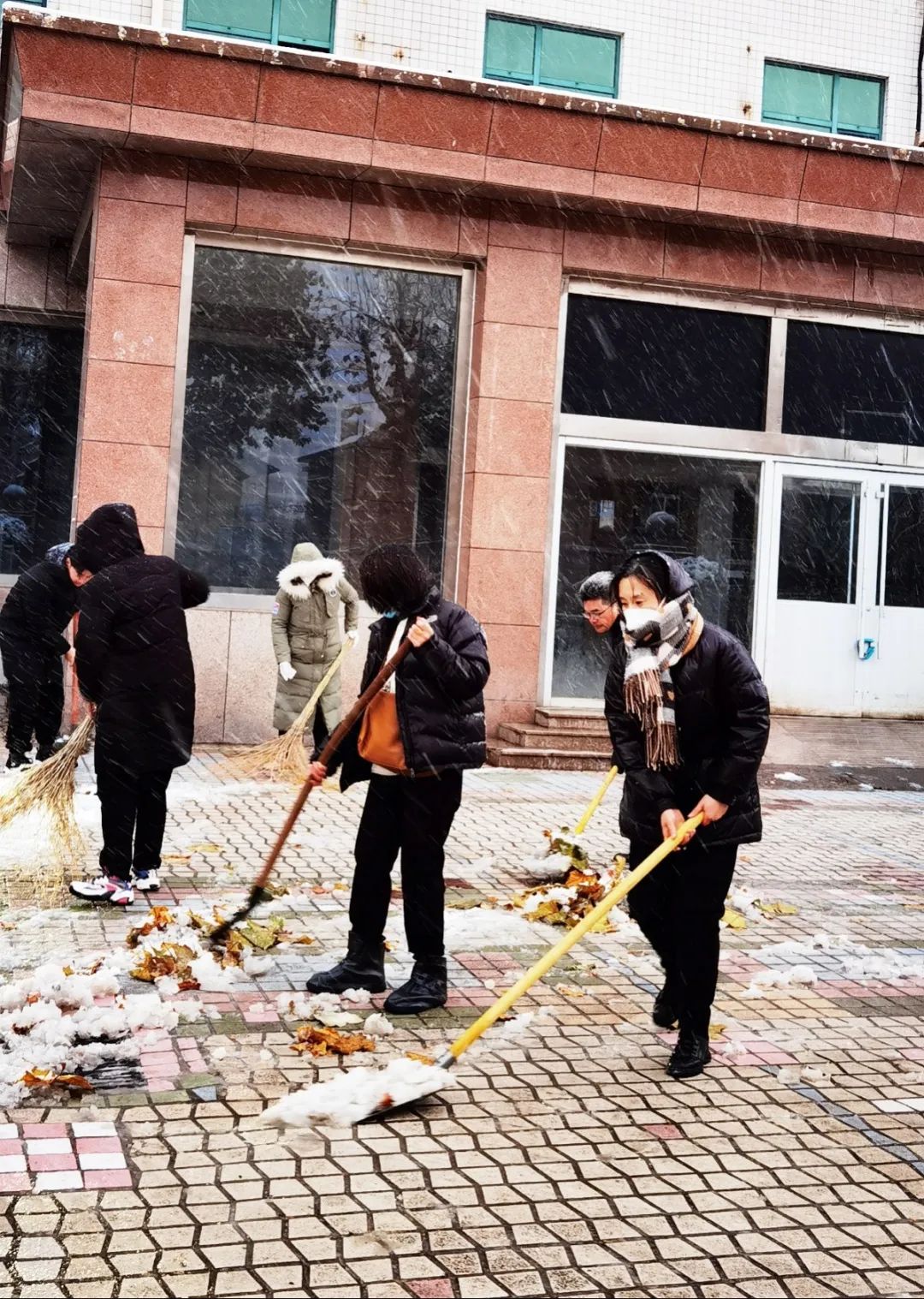 2023初雪清掃行動(dòng)