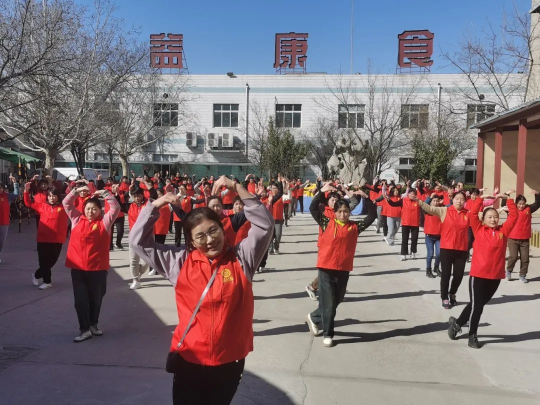 賽前熱身 賽前熱身