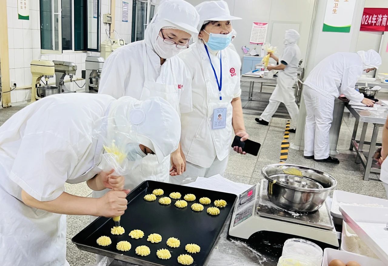 操作技能考試現(xiàn)場 操作技能考試現(xiàn)場