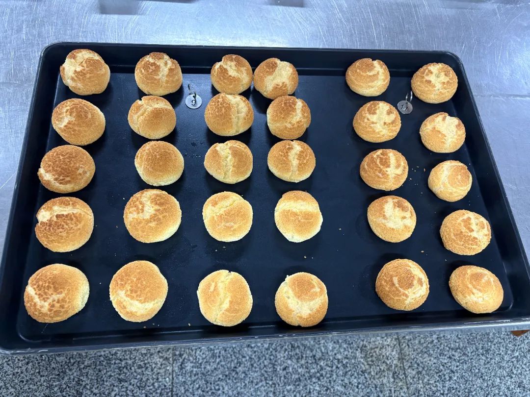 考生成果展示:泡芙 考生成果展示:泡芙