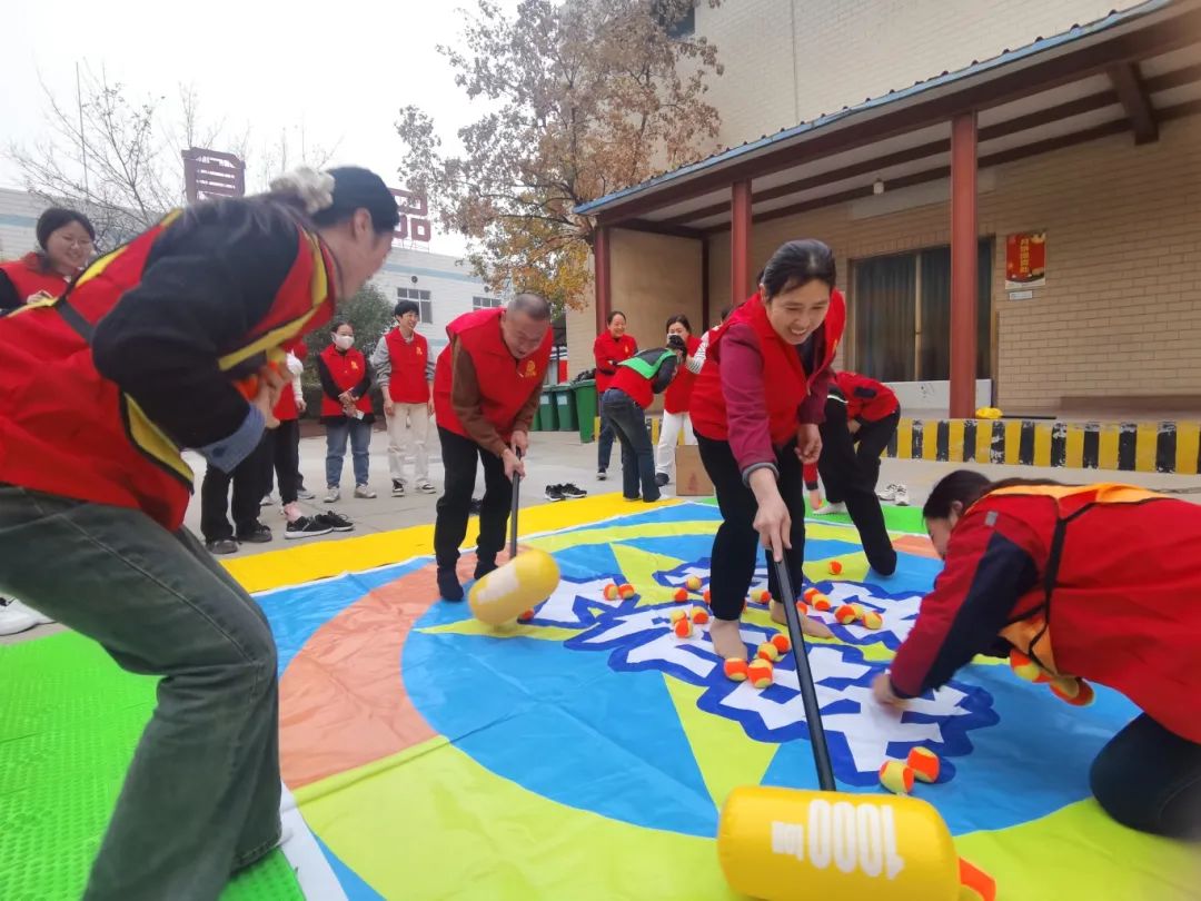 眼觀六路，守護(hù)小球