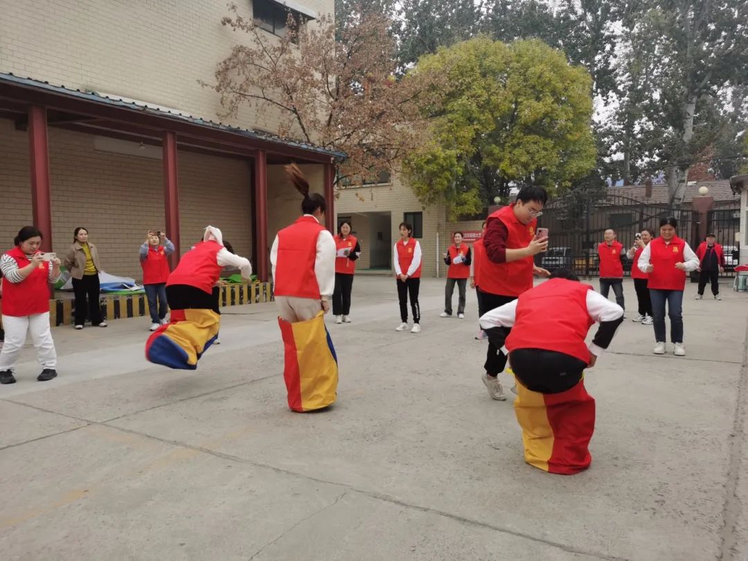 &ldquo;袋鼠&rdquo;們準(zhǔn)備就緒