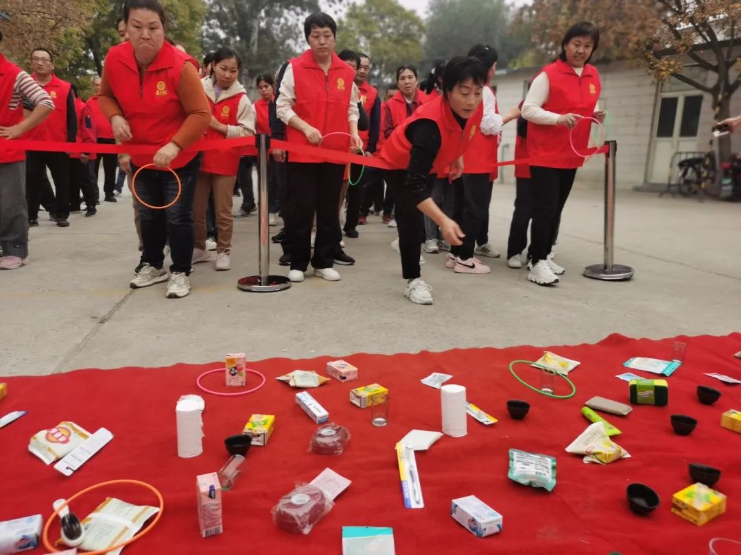 選手們摩拳擦掌，準(zhǔn)備就緒！