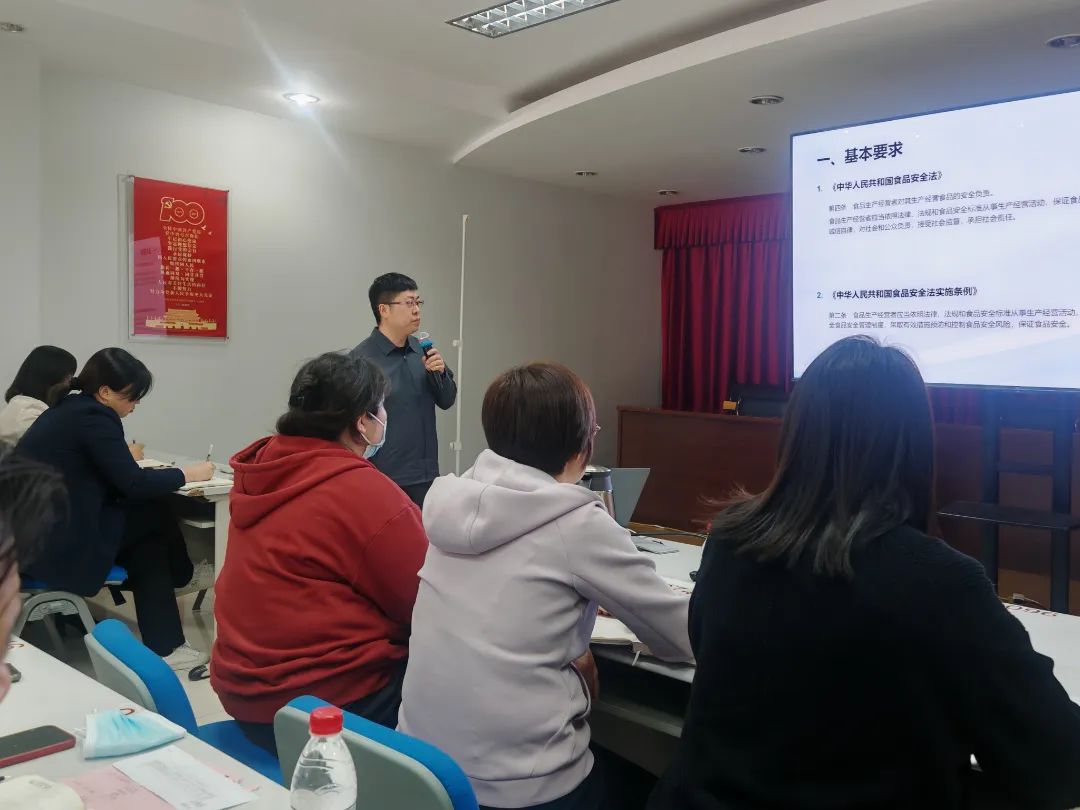 ▲深度剖析行業(yè)痛點(diǎn)，強(qiáng)化技能實(shí)訓(xùn)