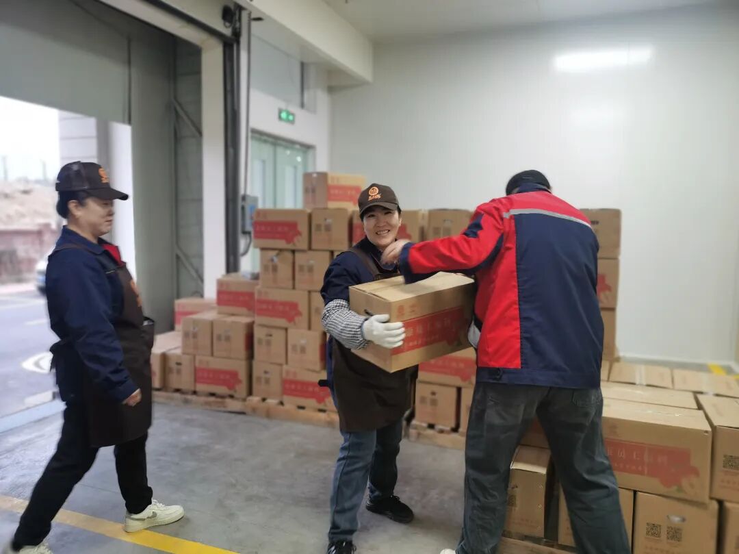 暖心福利，凝聚前行力量