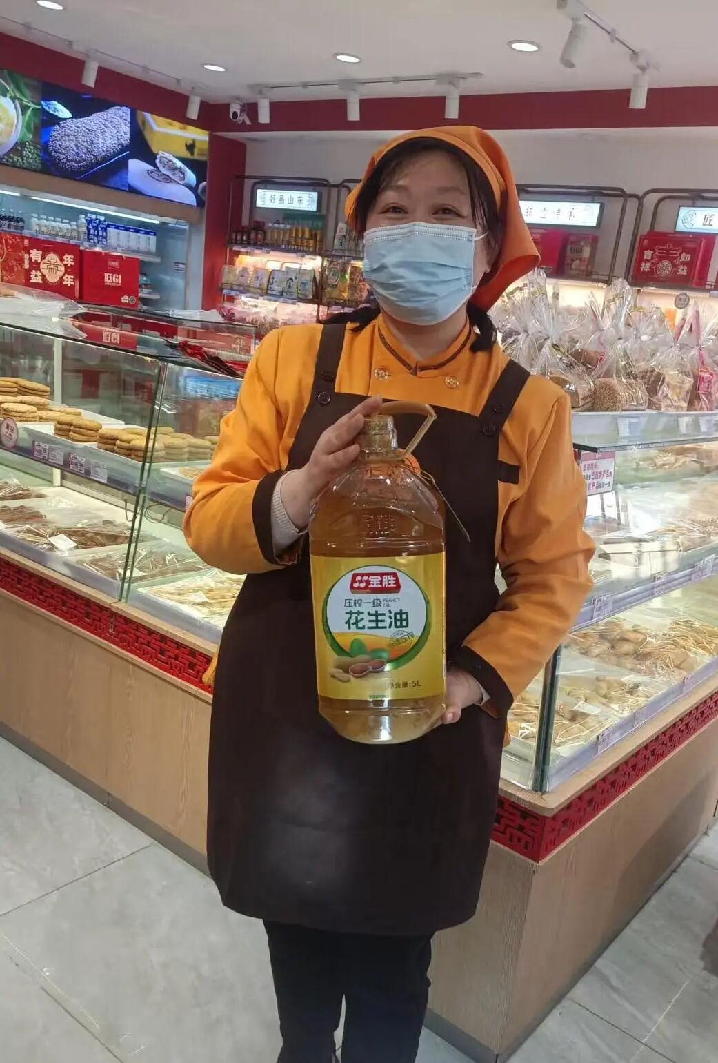 益康益利思年貨發(fā)放現(xiàn)場(chǎng) 益康益利思年貨發(fā)放現(xiàn)場(chǎng)