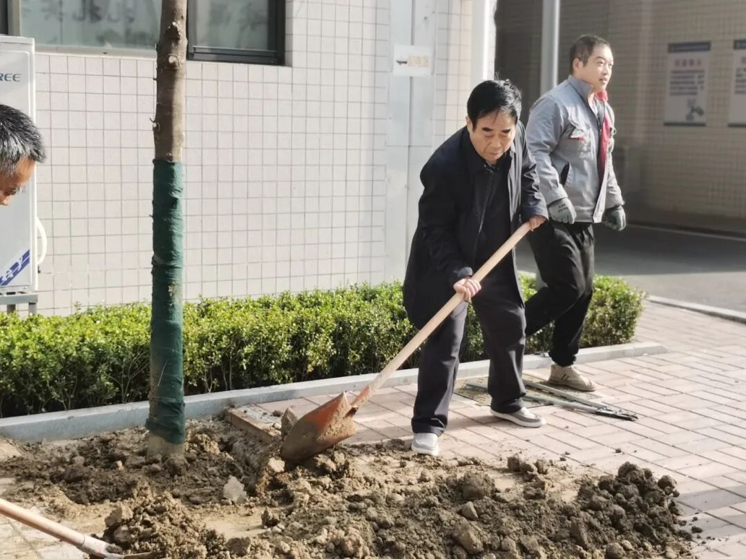 濟(jì)南益康益利思植樹節(jié)